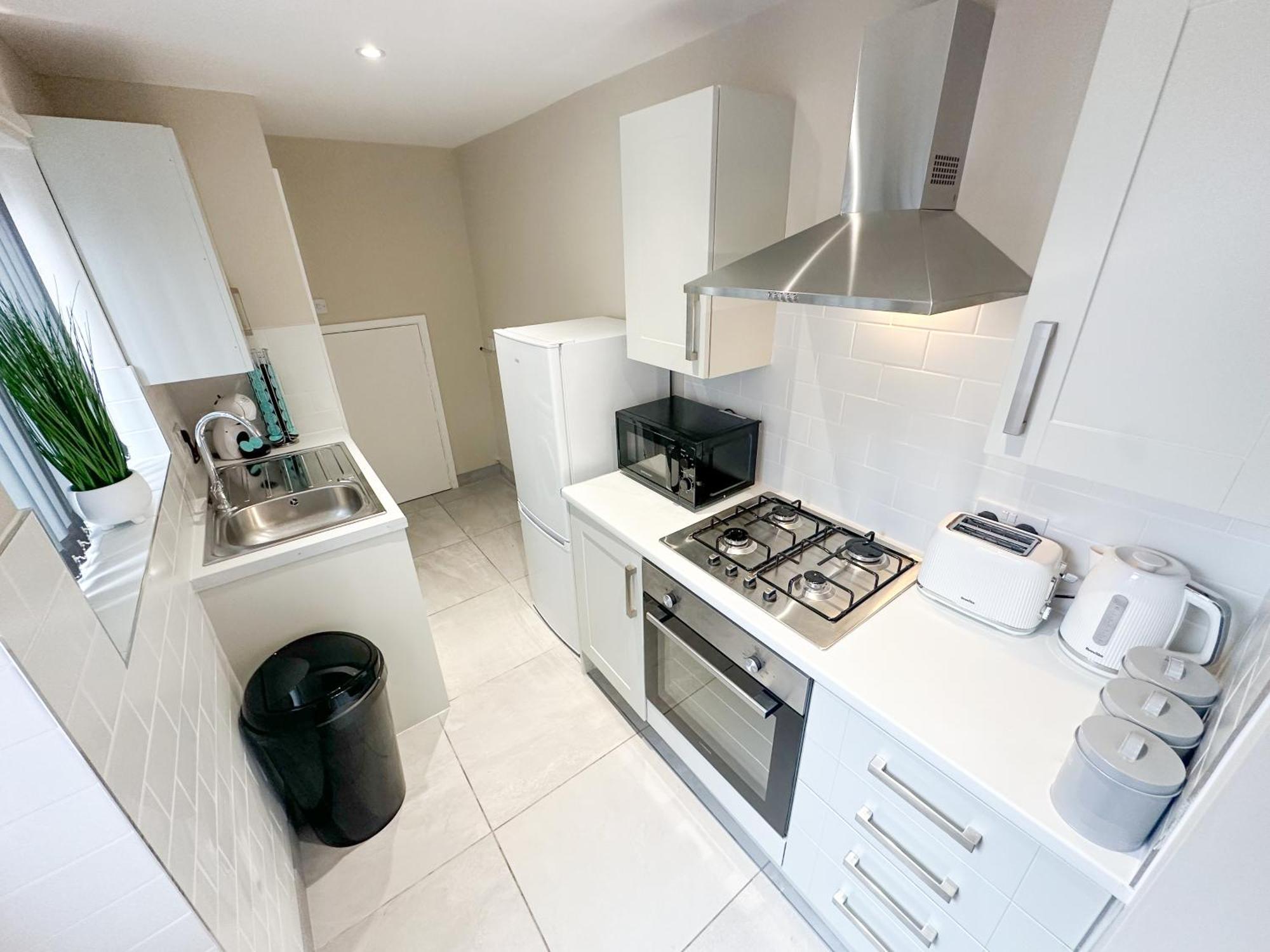 2 Bedroom House 10 Mins To City Centre & Albert Dock Liverpool Buitenkant foto